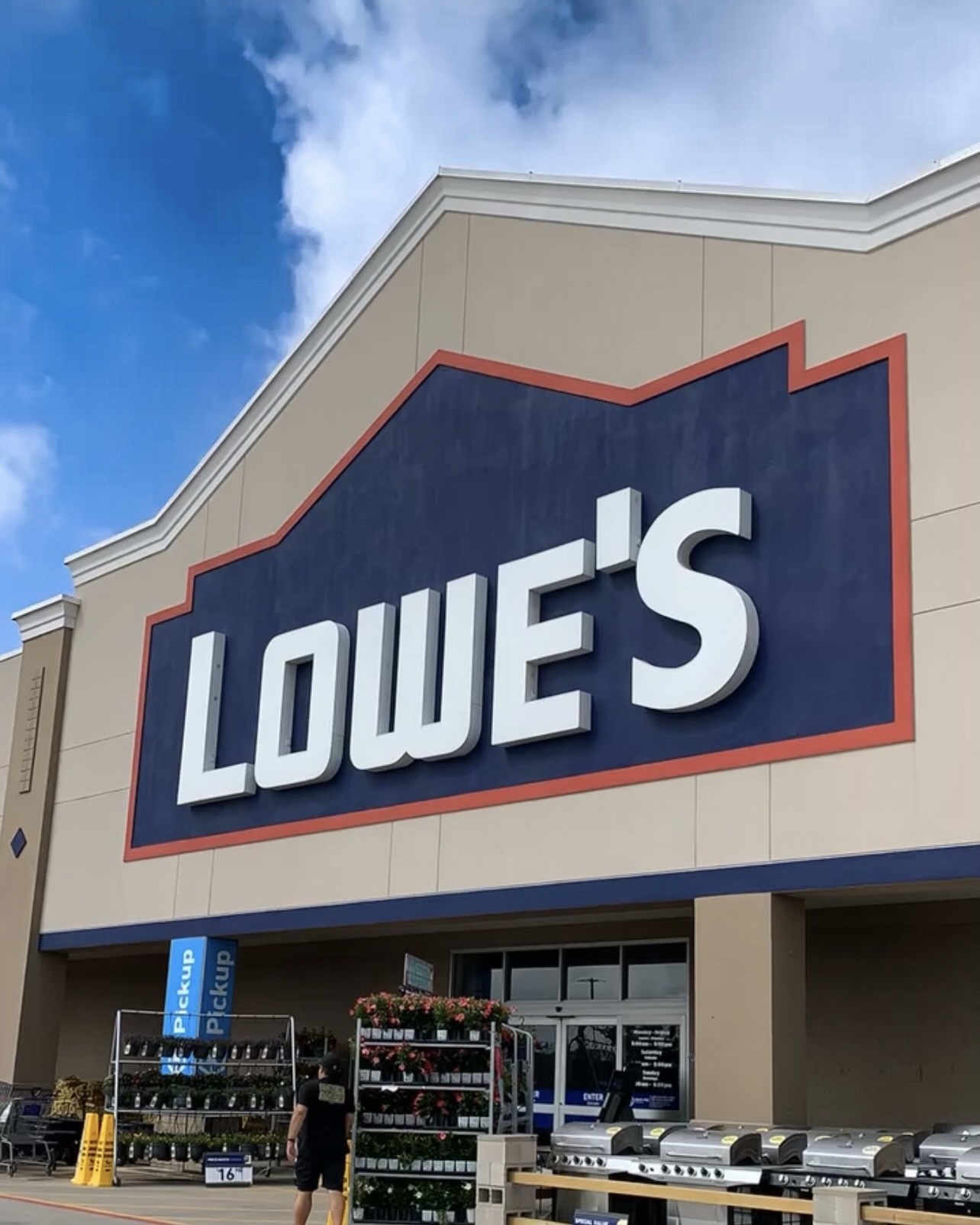 Lowe’s Expands Same-Day Delivery Service Nationwide For Pro & DIY Customers in Partnership with OneRail