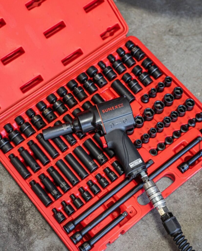 Maximize Your Work Efficiency with the Sunex 3580 Master Impact Socket Set