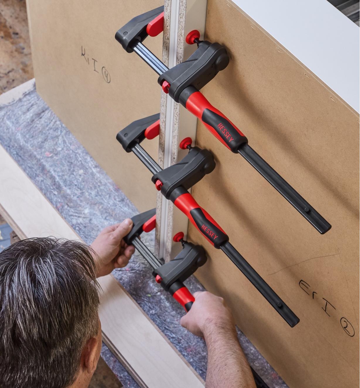 Put the “Pro” in Proficiency with BESSEY’s GearKlamp® Bar Clamps