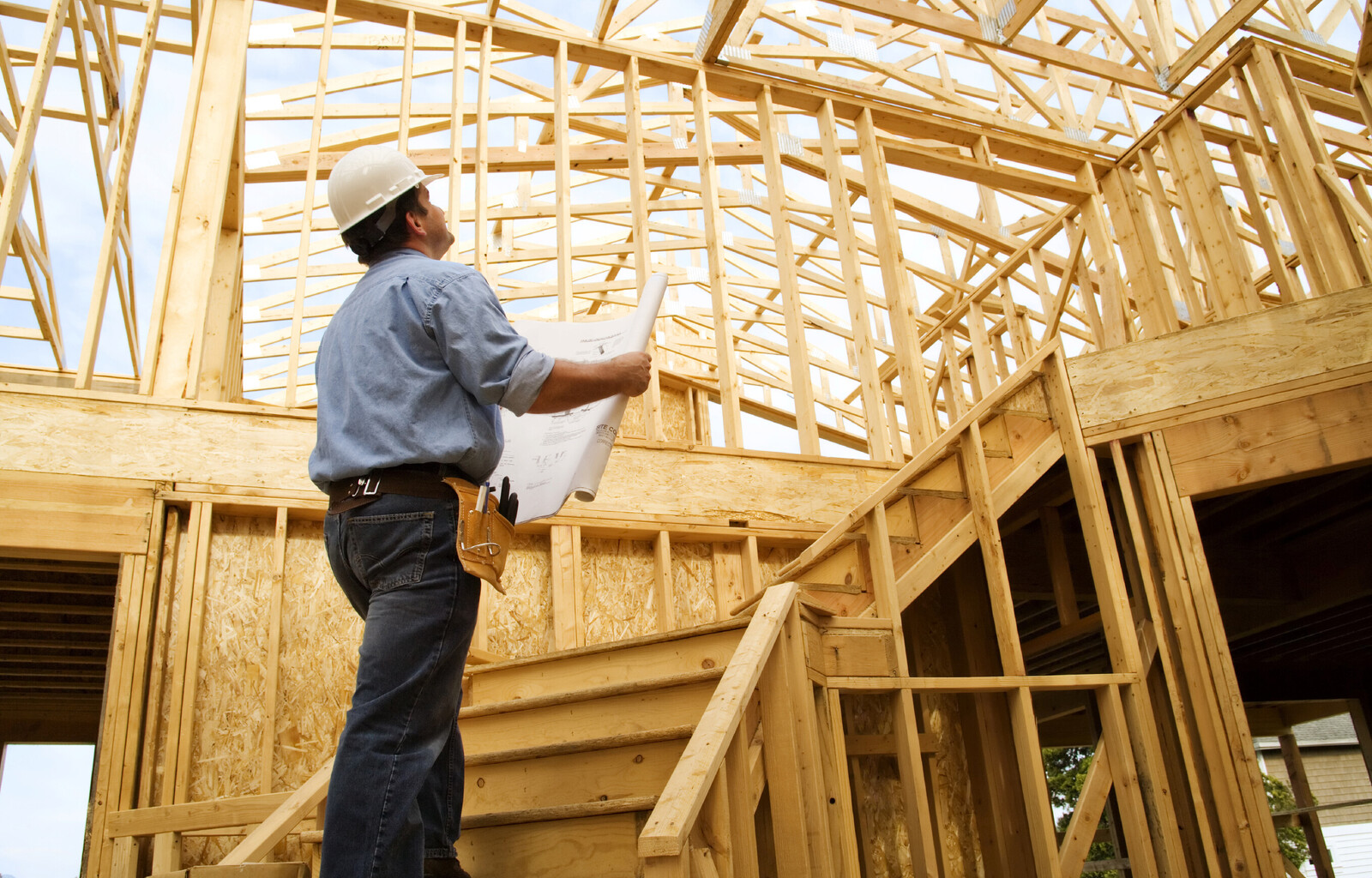 Builder Sentiment Ticks Up in March: What It Means for Homeowners